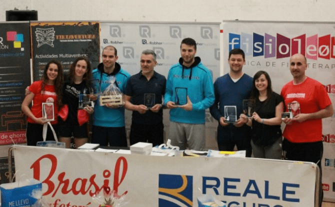 Lee más sobre el artículo El I Torneo Benéfico del Club de Squash consiguió recaudar 1.798 euros para Autismo León